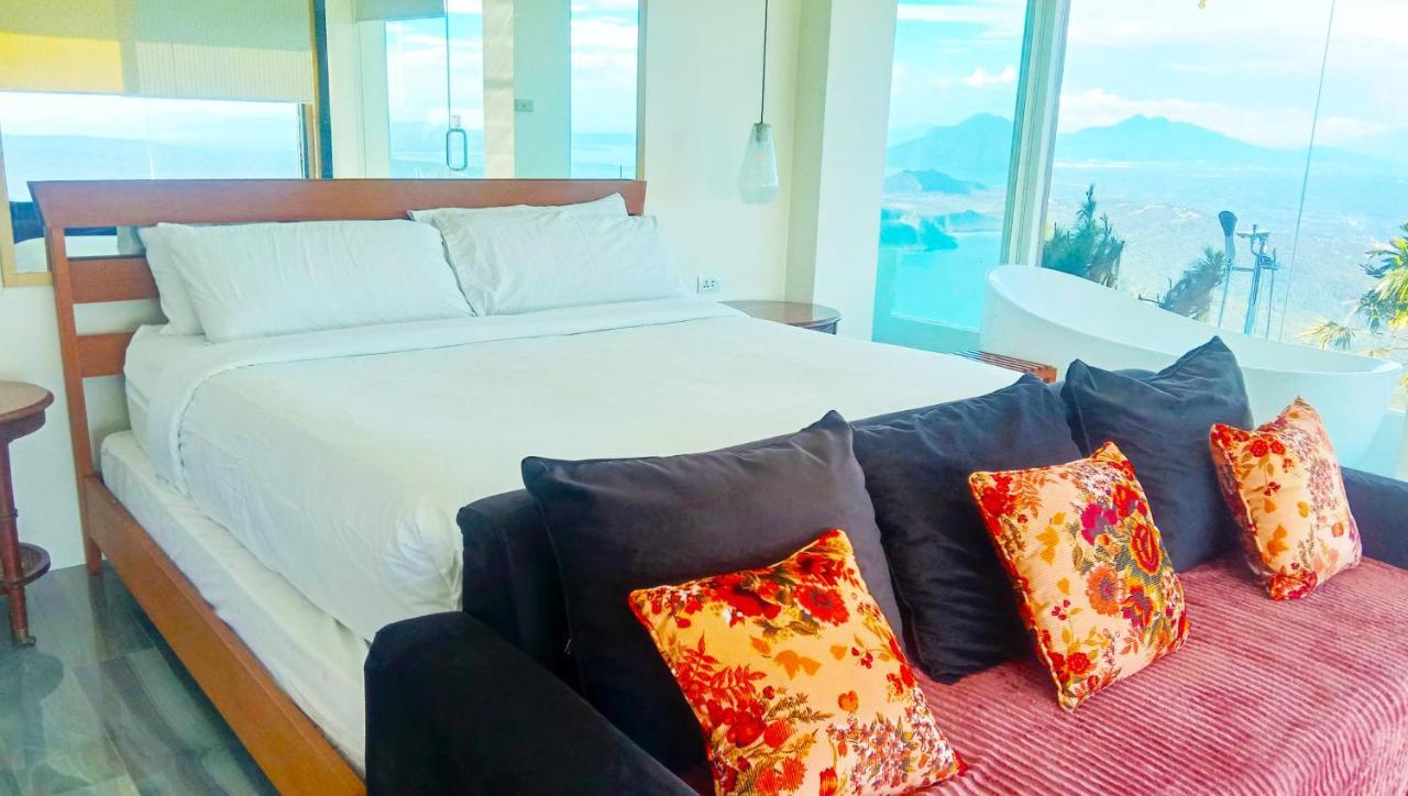 The Carmelence View Bed and Breakfast Tagaytay City Exteriör bild