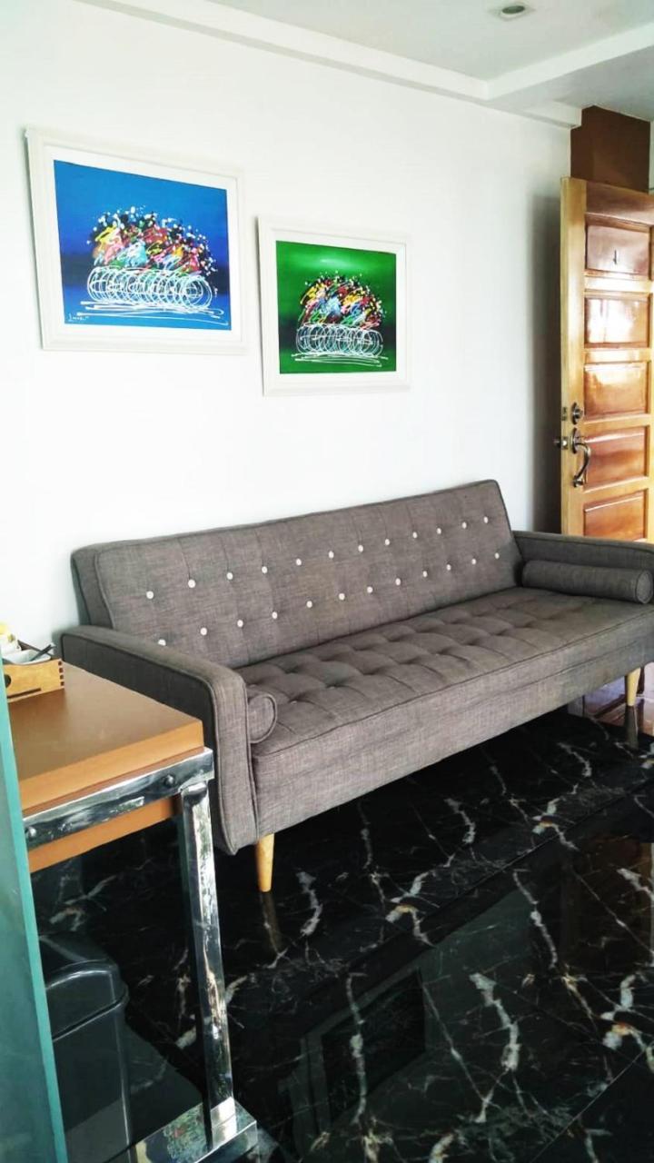 The Carmelence View Bed and Breakfast Tagaytay City Exteriör bild