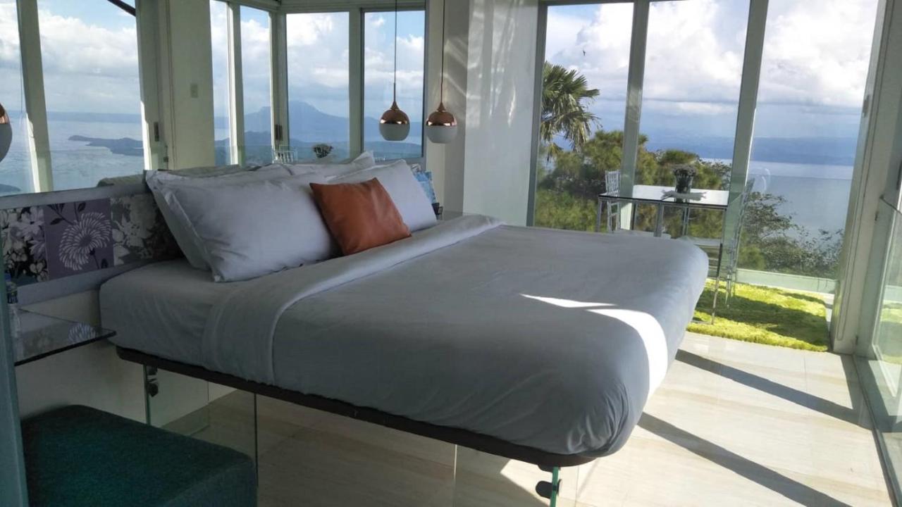 The Carmelence View Bed and Breakfast Tagaytay City Exteriör bild