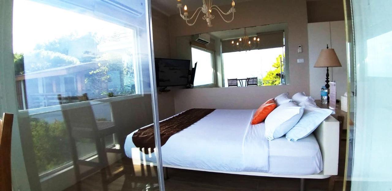 The Carmelence View Bed and Breakfast Tagaytay City Exteriör bild