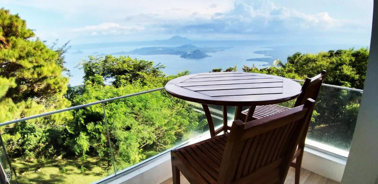 The Carmelence View Bed and Breakfast Tagaytay City Exteriör bild