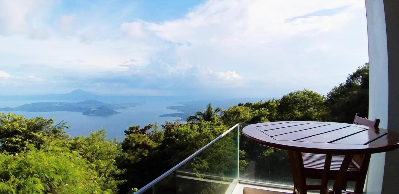 The Carmelence View Bed and Breakfast Tagaytay City Exteriör bild