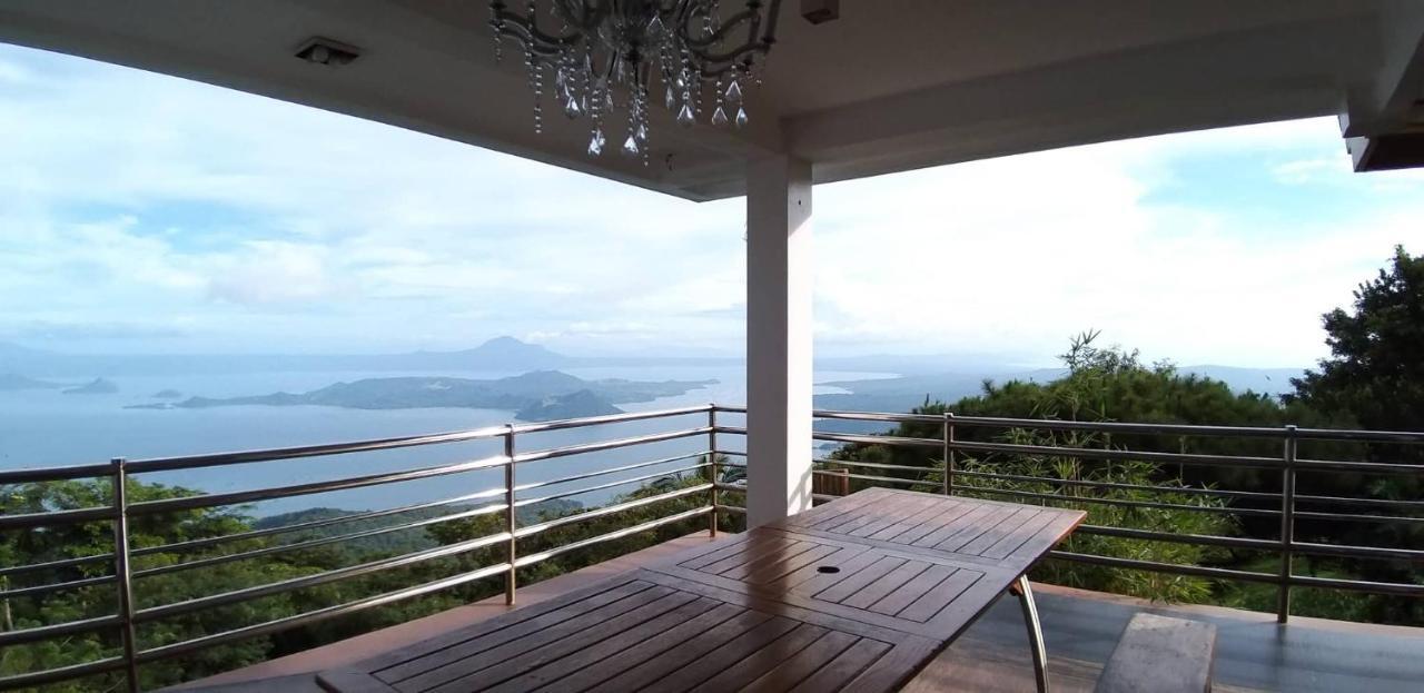The Carmelence View Bed and Breakfast Tagaytay City Exteriör bild